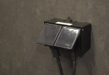 Inteligentne cegły potrafią magazynować energię. Ukryte w konstrukcji budynku mogą zasilać np. elementy smart home