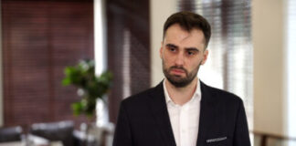 Polski rynek telekomunikacyjny wymaga deregulacji i długofalowej strategii. Miliardowe inwestycje mogą nie wystarczyć do zapewnienia bezpieczeństwa cyfrowego